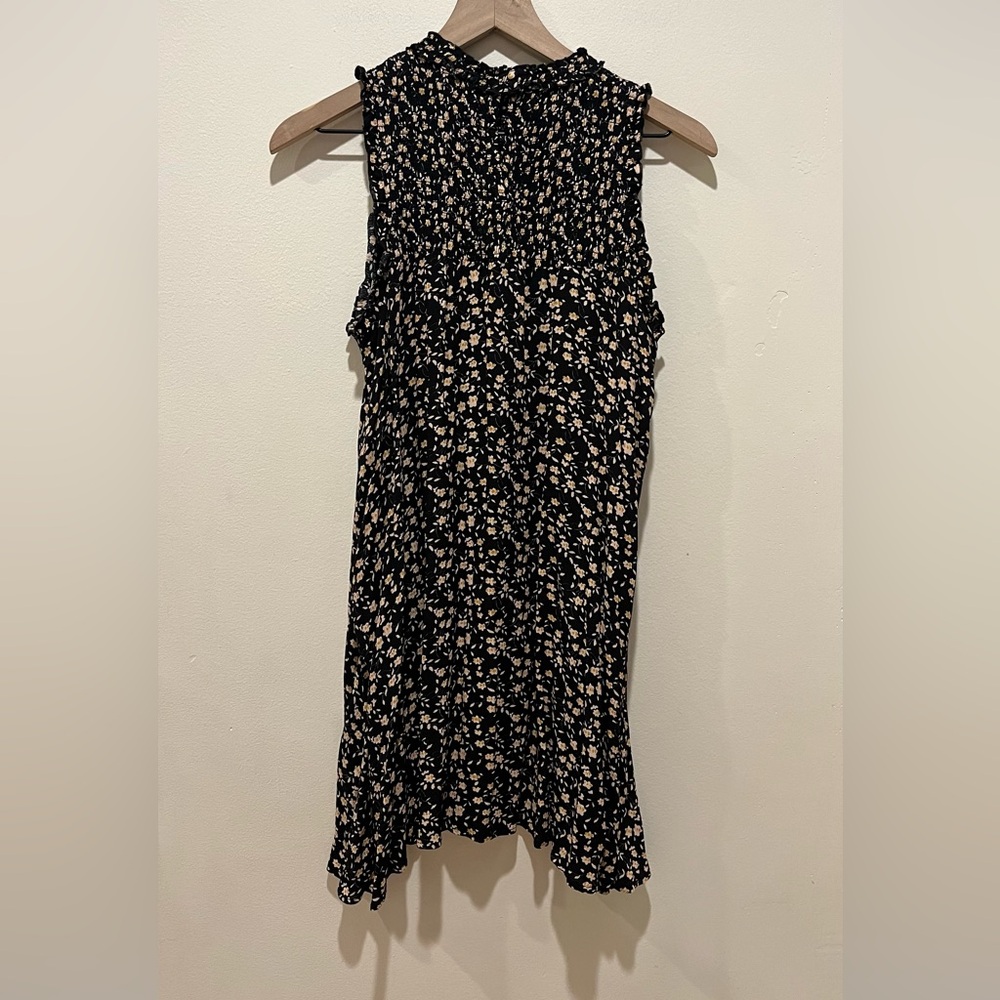 Bohme Black Floral Smocked Sleeveless Babydoll Dress - Women’s Size Small - Picture 2 of 7